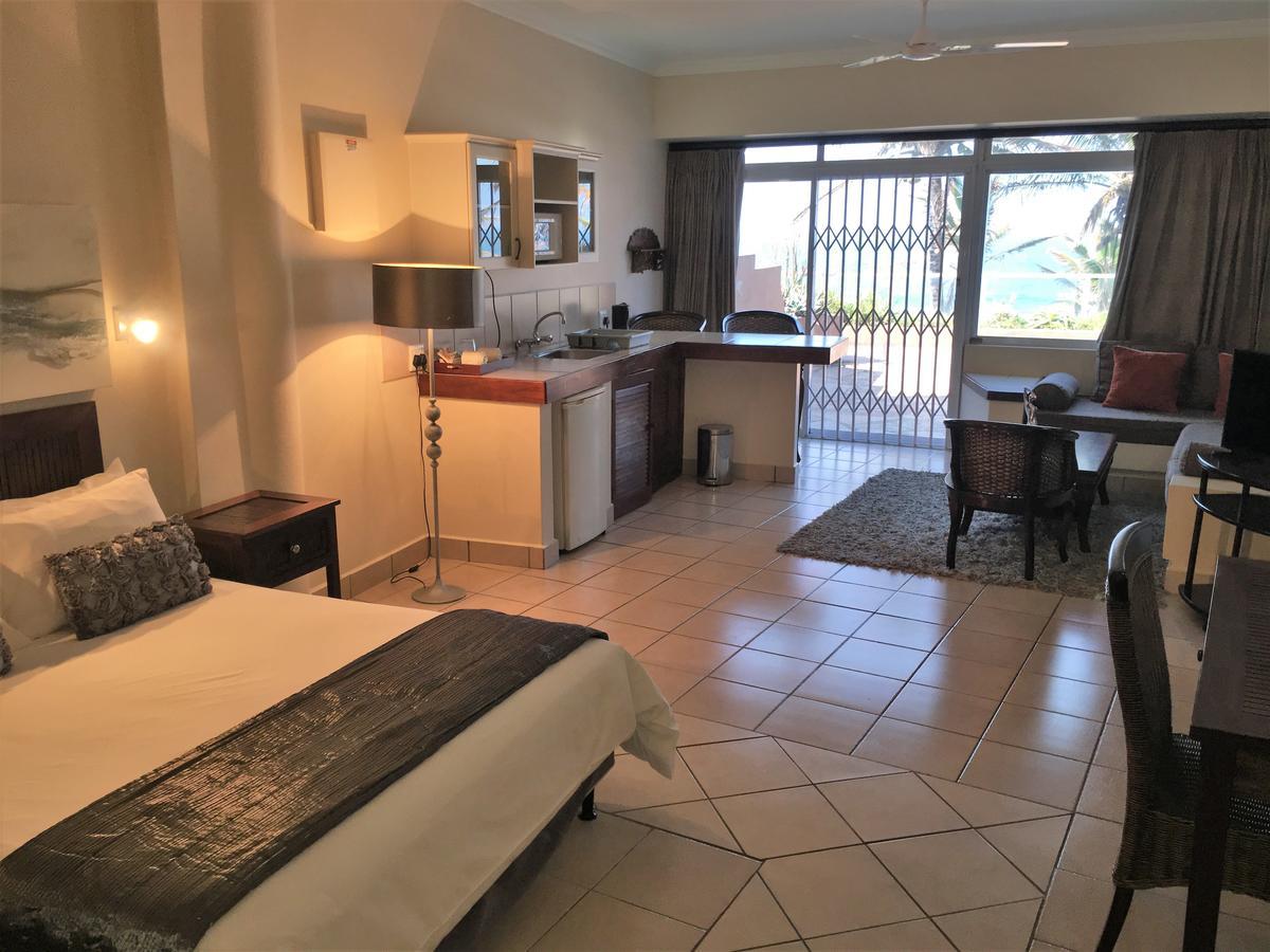 Salt Rock Hotel And Beach Resort Ballito Bagian luar foto