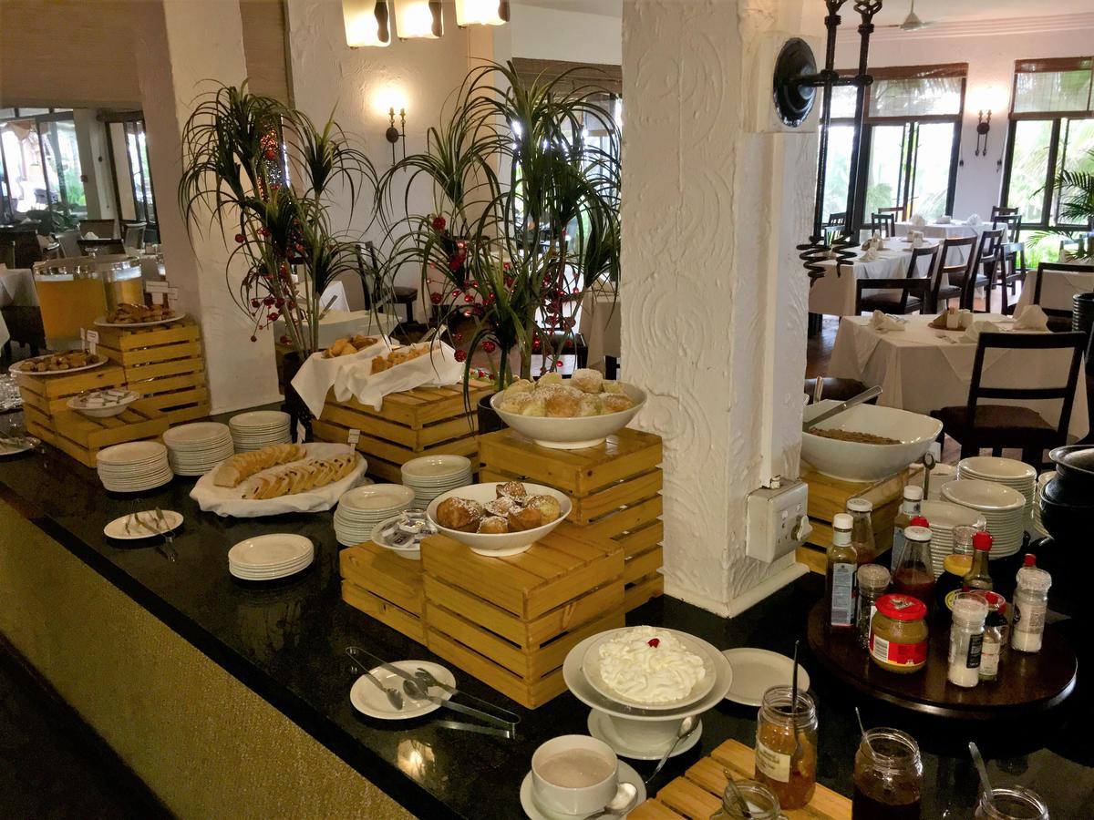 Salt Rock Hotel And Beach Resort Ballito Bagian luar foto